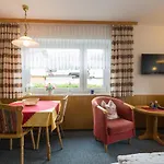 Ferienwohnungen Nebelhorn Appartementhaus
